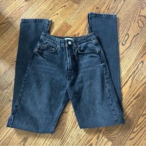 ZARA mom/boyfriend jeans